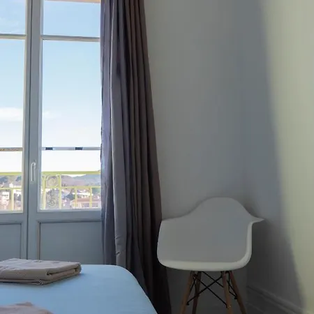 Le Panoramique Salonais Appartement Buitenkant foto