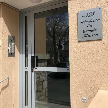 Le Panoramique Salonais Appartement Buitenkant foto